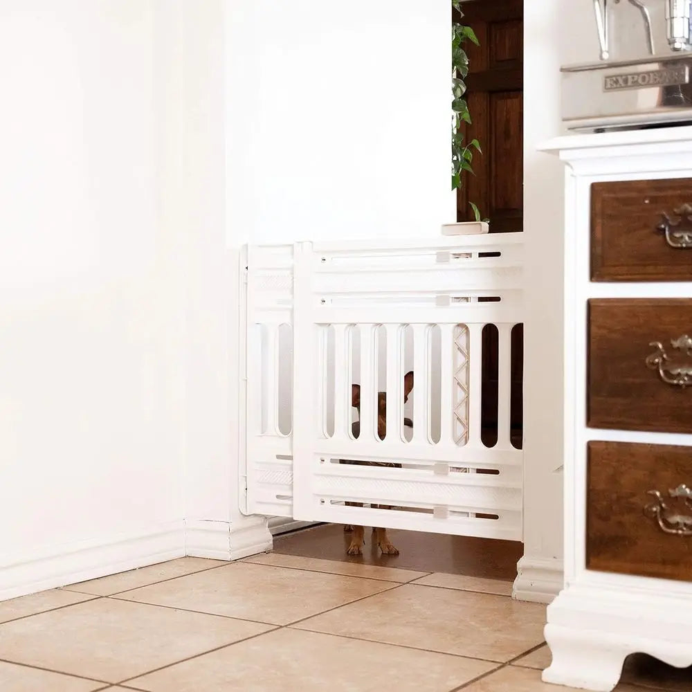 24"-39" Dog Gate, Adjustable Indoor Pet Barrier, Pet Gate for Puppy, Small Dog, Cat, Easy Twist-to-Lock for Doorways & Stairs, P