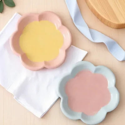 Love Cat Plate Dog Bowl Not Easily Knocked Over Hand Painted Ceramic Cat Food Rice Canned Snack Bowl