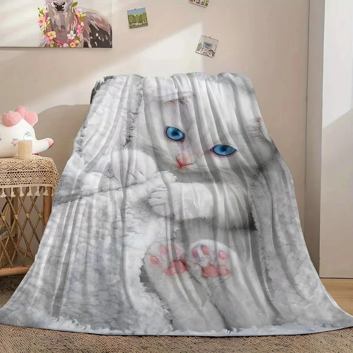 Cute Cat Print Flannel Blanket Love cat Family Blanket Throw Home Sofa Lunch Break Blankets Children Student Blankets Nap Gifts